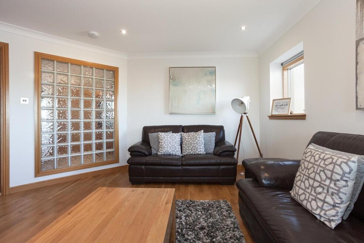 Executive 3 Bed Apartment Aberdeen Exterior foto