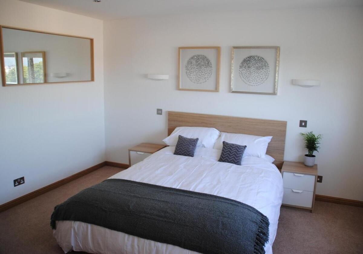 Executive 3 Bed Apartment Aberdeen Exterior foto